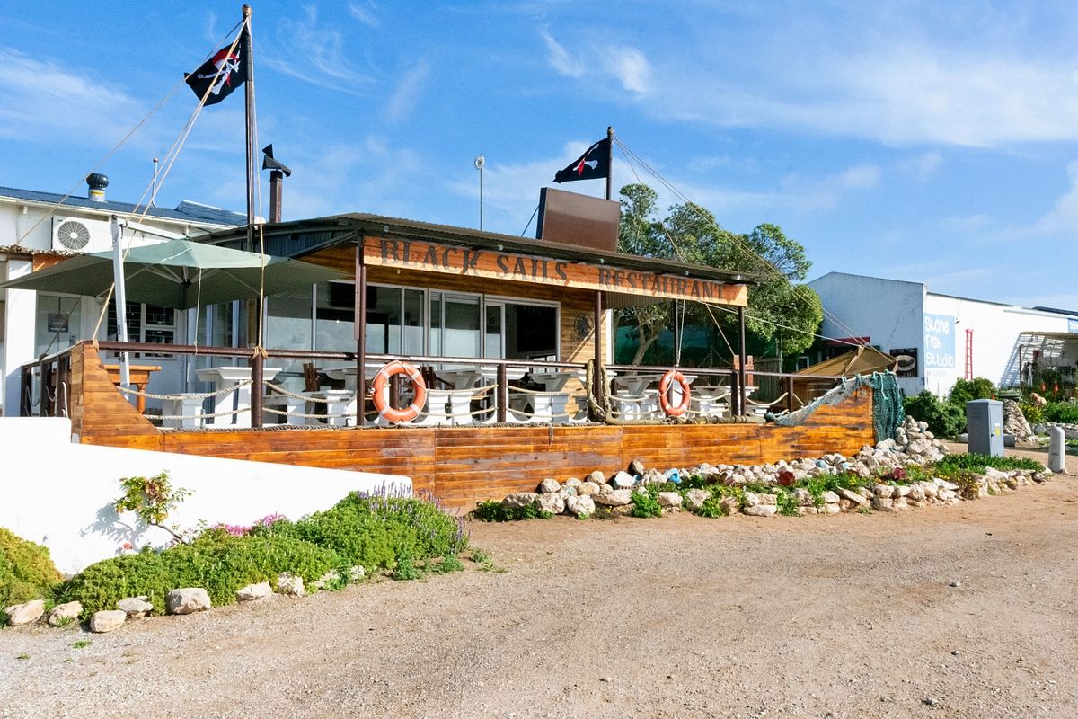 Distinctive 100-Seater Restaurant for Sale in Central Paternoster - Photo 4