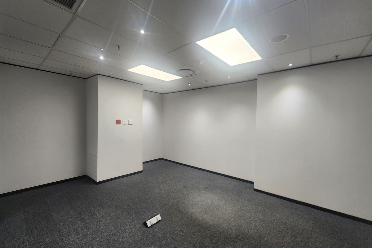 492m2 offices to let in Morningside, Sandton - Photo 5