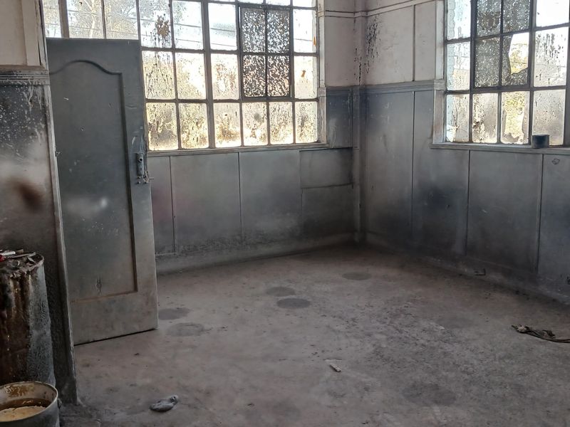 Workshop Rental Monthly In Johannesburg - Photo 7