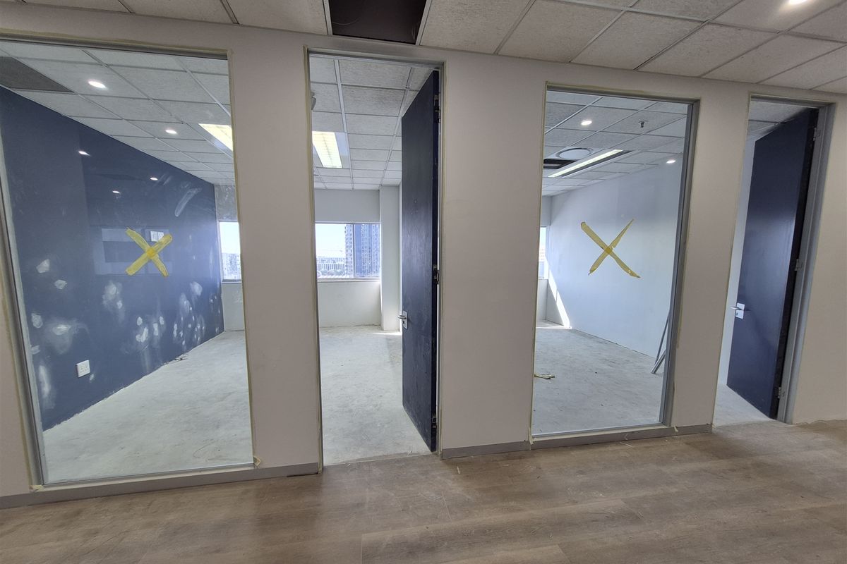 Offices to let in Rosebank - Photo 3