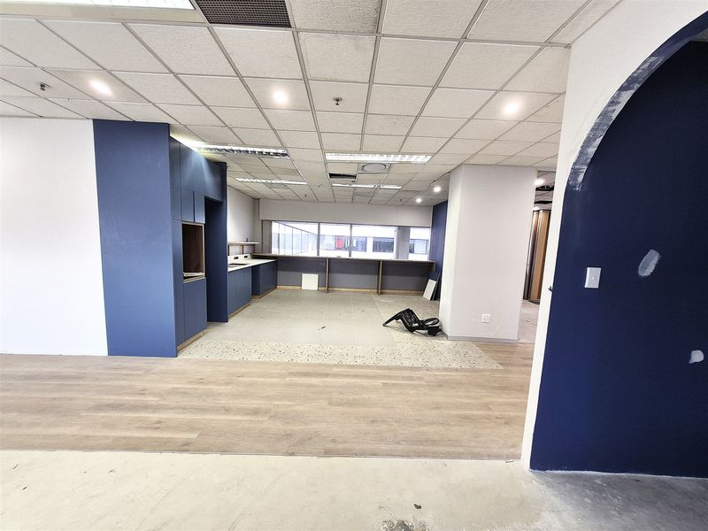 Offices to let in Rosebank - Photo 10