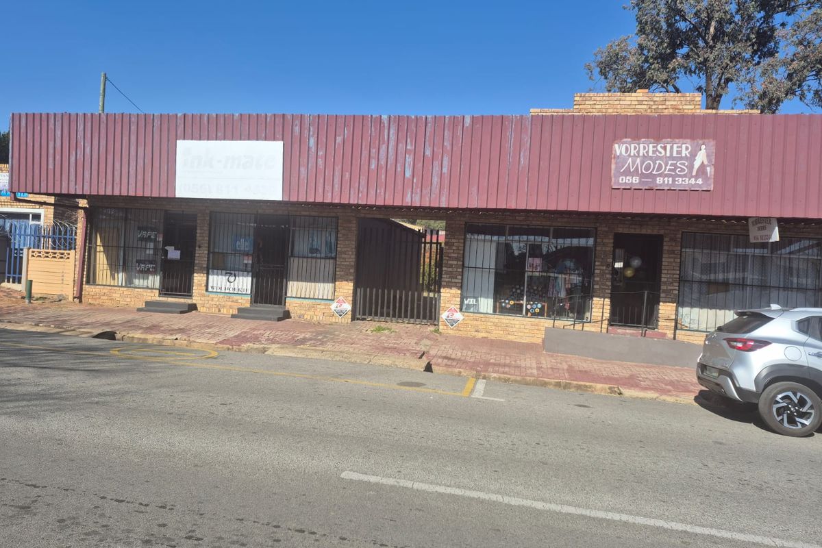 Four Shops in One Building! - Photo 3