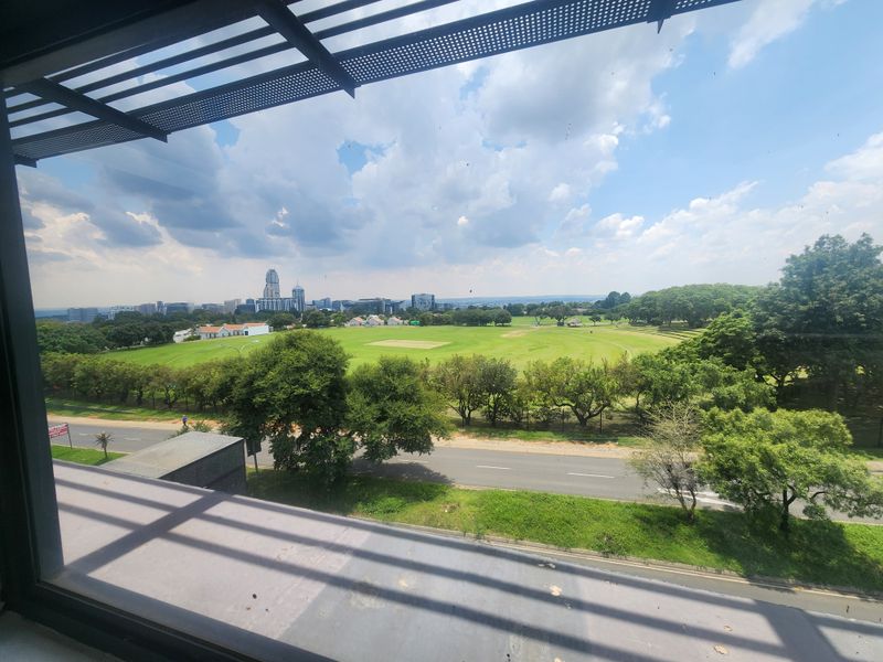 166 sqmOffices to let Sandhurst - Photo 2