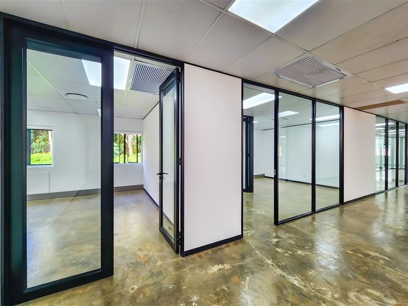 470m2 Office to Let in Clearwater Office Park - Photo 5