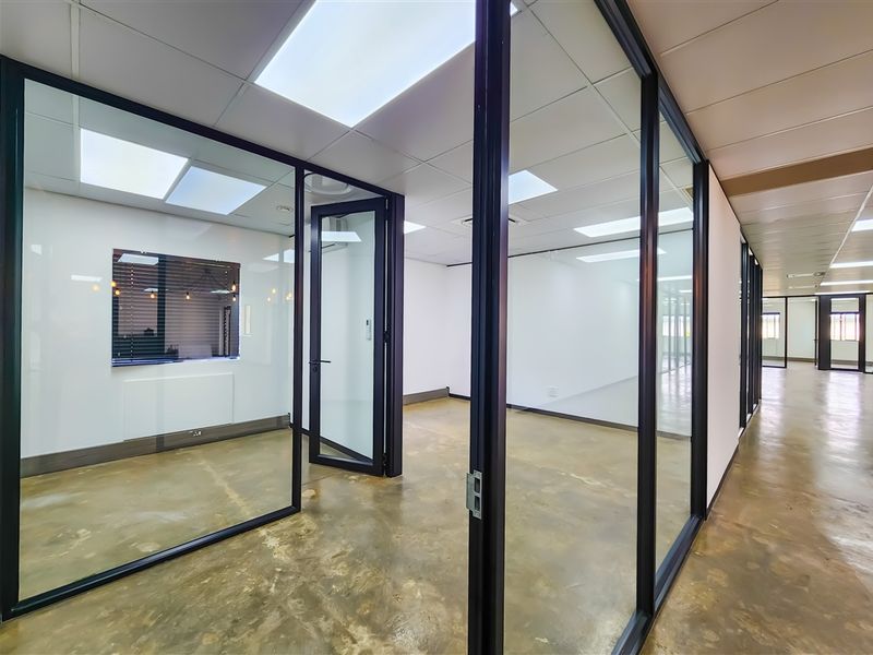 470m2 Office to Let in Clearwater Office Park - Photo 7