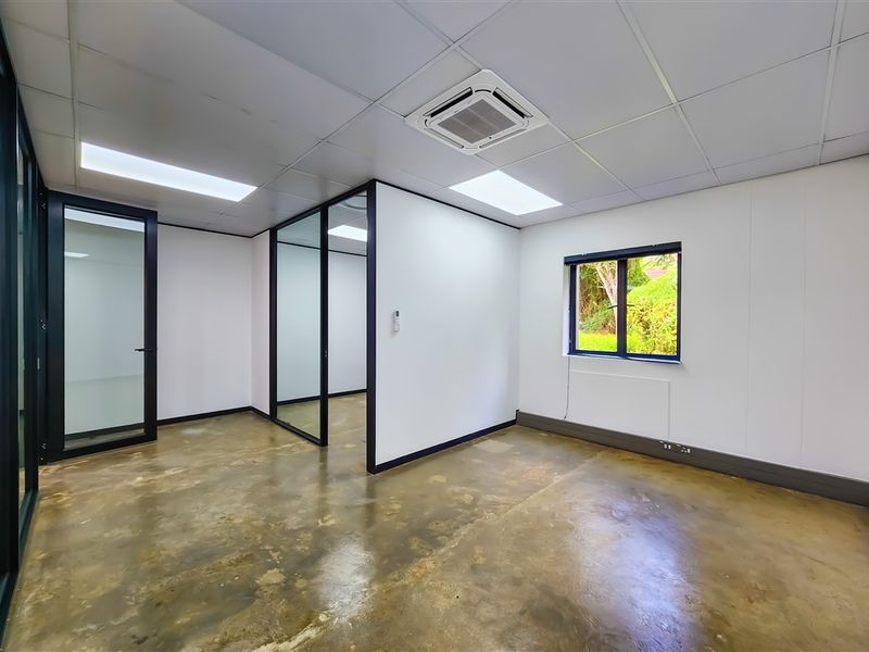 470m2 Office to Let in Clearwater Office Park - Photo 8