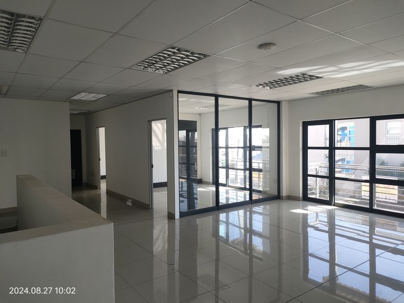 947m2  Warehouse  - For Sale or To Lease - Photo 10