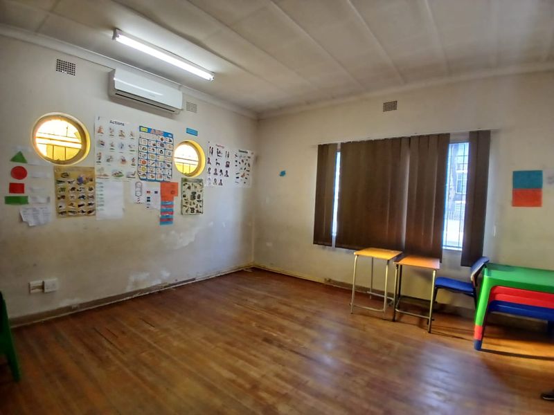 Strategic Commercial Investment - Photo 6