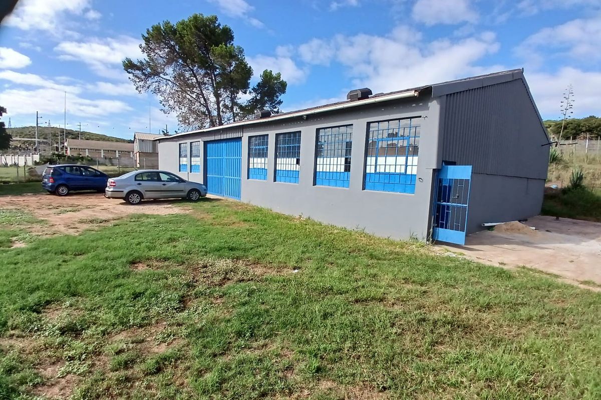 Excellent Industrial warehouse Opportunity! - Photo 3