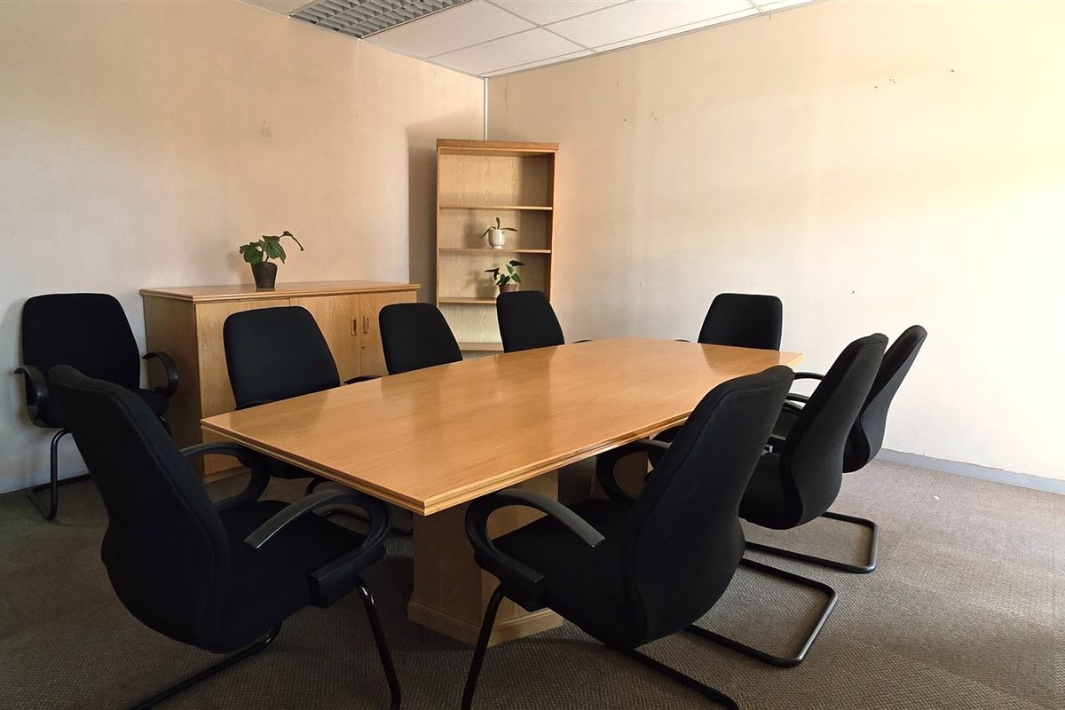 Office space to let in La Rocca Office Park - Photo 4