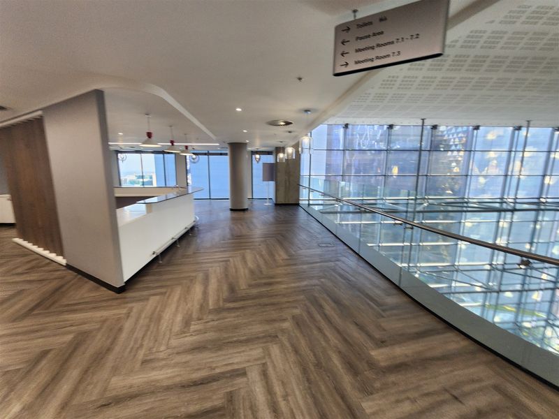 3 064.30sqm Offices to let in Sandton - Photo 4