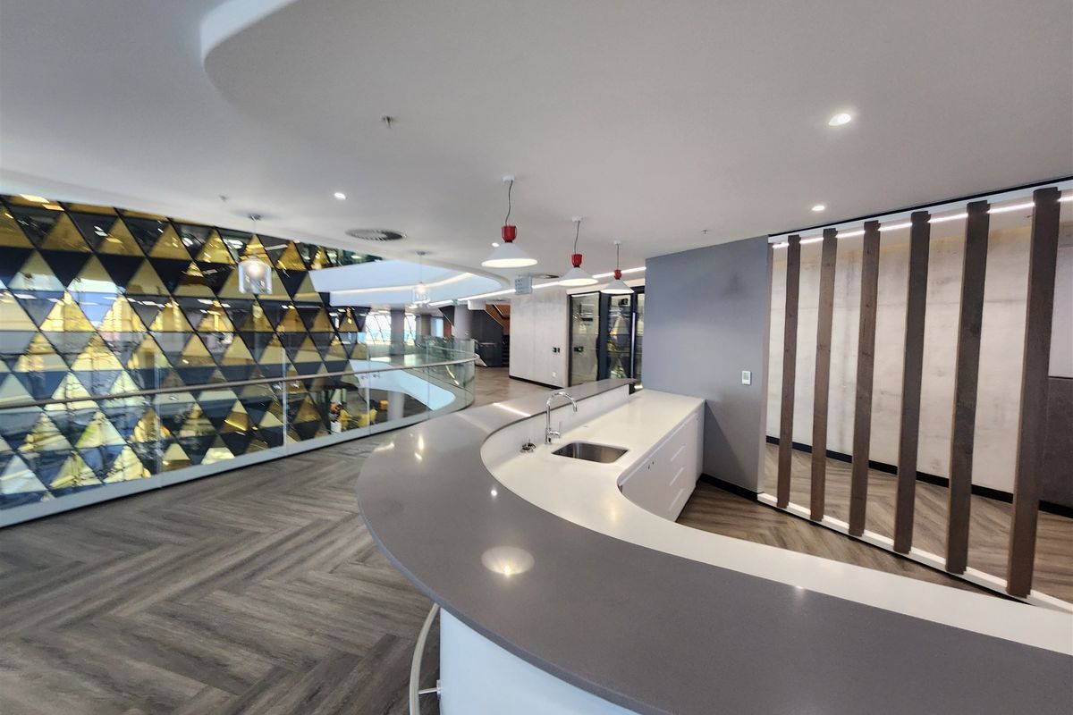 3 064.30sqm Offices to let in Sandton - Photo 3