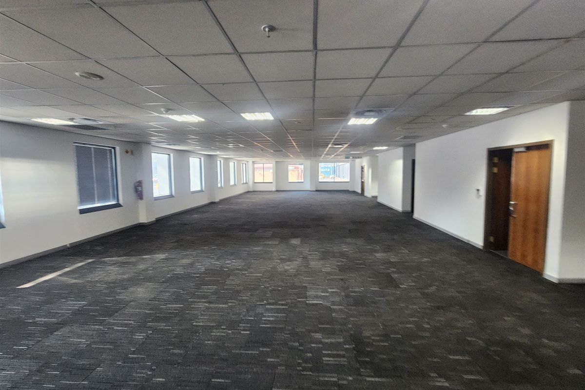 462 sqmOffices to let in Sandown, Sandton - Photo 3