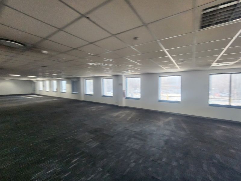 462 sqmOffices to let in Sandown, Sandton - Photo 10