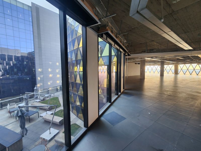 767.8sqm Offices to let in Sandton - Photo 5