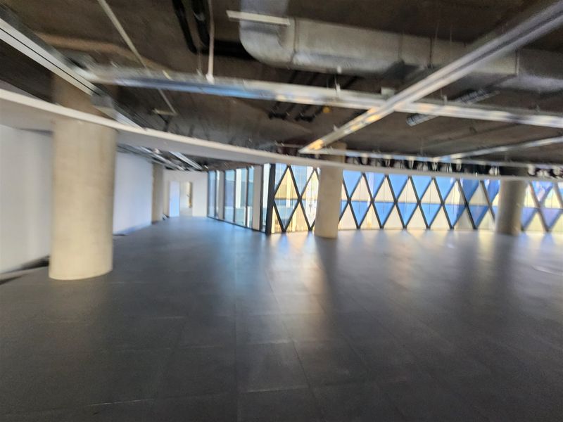 767.8sqm Offices to let in Sandton - Photo 8