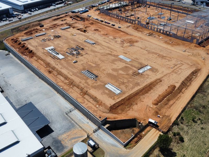 Warehouse to let in Longlake - Photo 5