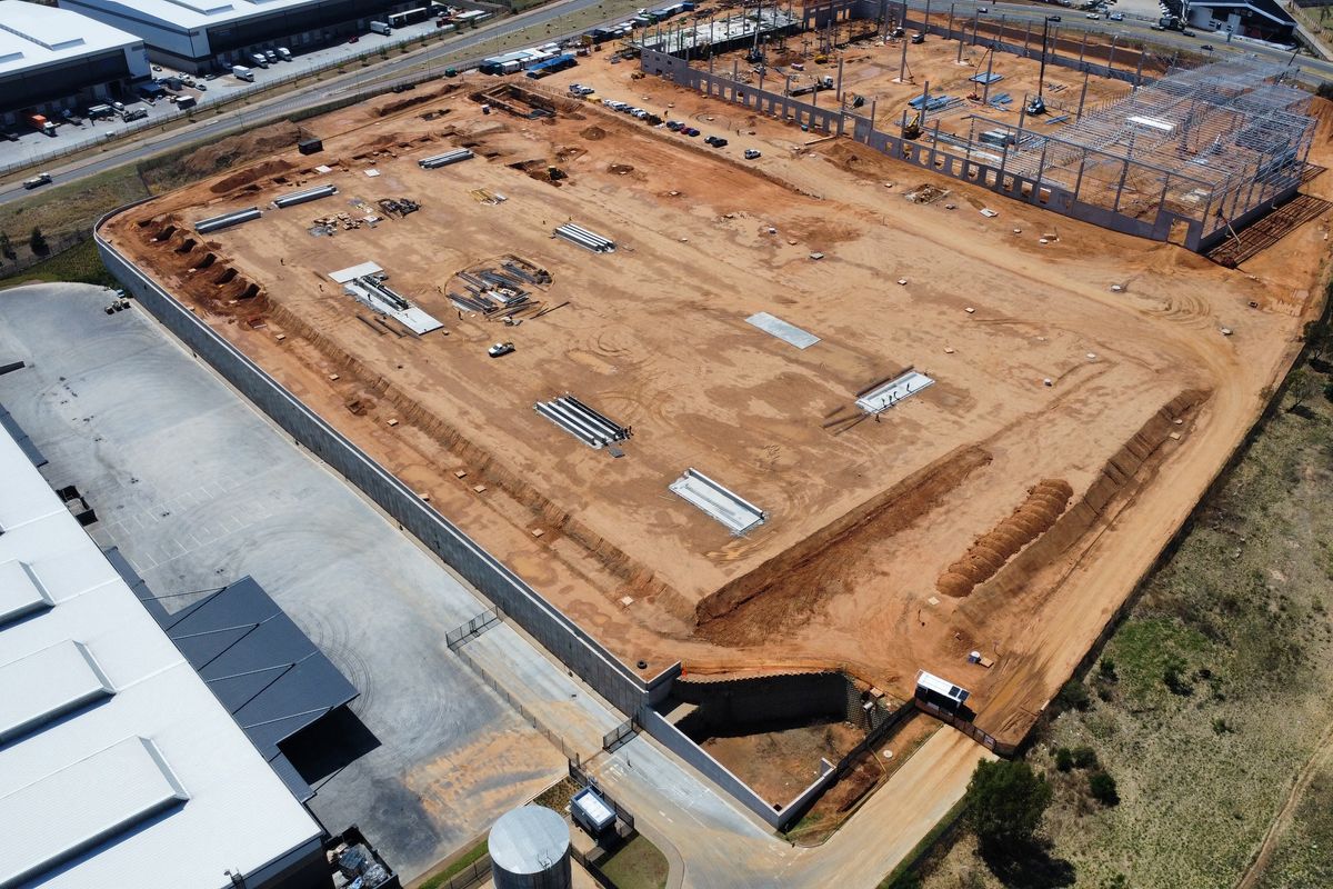 Warehouse to let in Longlake - Photo 5