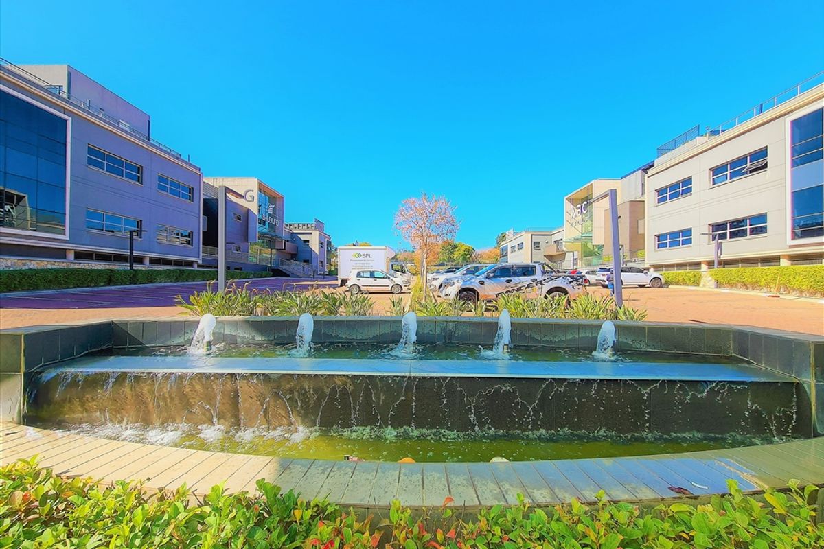 174m2 Modern Ofice to Let in Fourways - Photo 4
