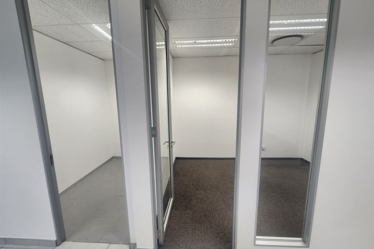 380m2 Office to let in Sandown, Sandton - Photo 5