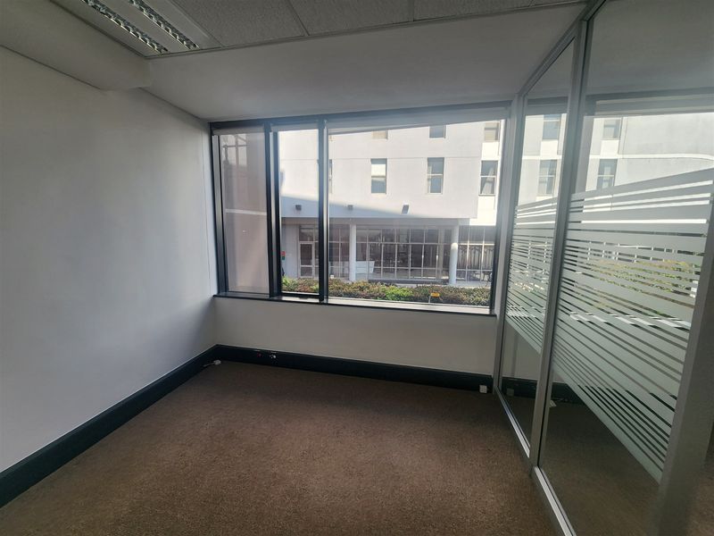 380m2 Office to let in Sandown, Sandton - Photo 9