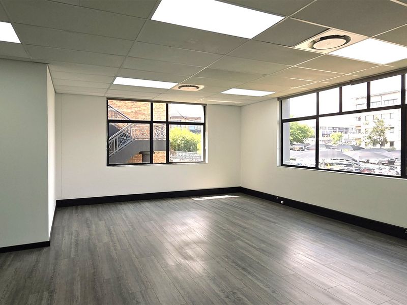 468m2 Office space to let in Homestead Place - Photo 6