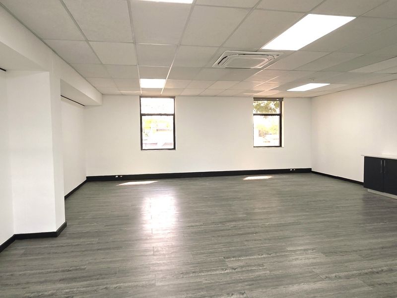 468m2 Office space to let in Homestead Place - Photo 7