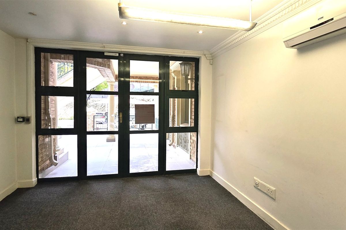Office space to let in Morningside Close - Photo 3