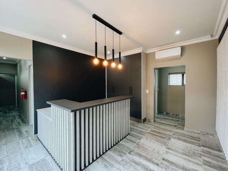 Commercial Building in Kleinbrak River - Photo 2