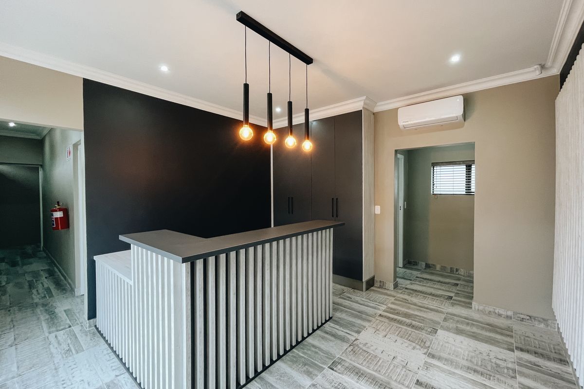 Commercial Building in Kleinbrak River - Photo 2