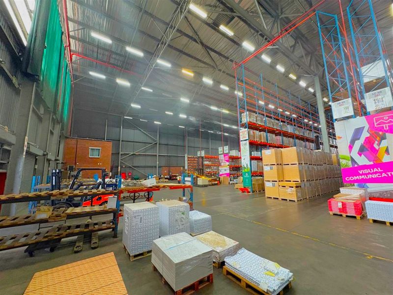 Prime Warehouse to Let – Monte Carlo Road, Westmead - Photo 3