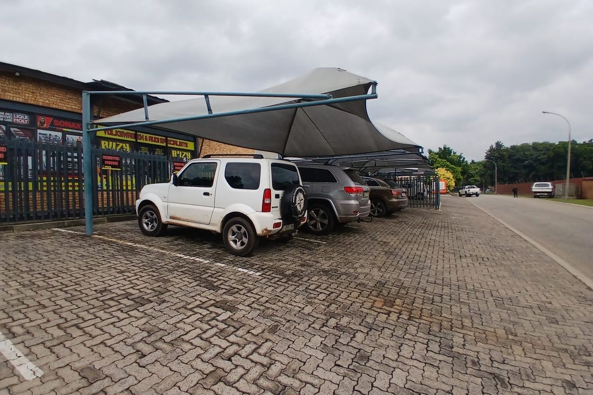 Sleek, Safe & Functional - Photo 4