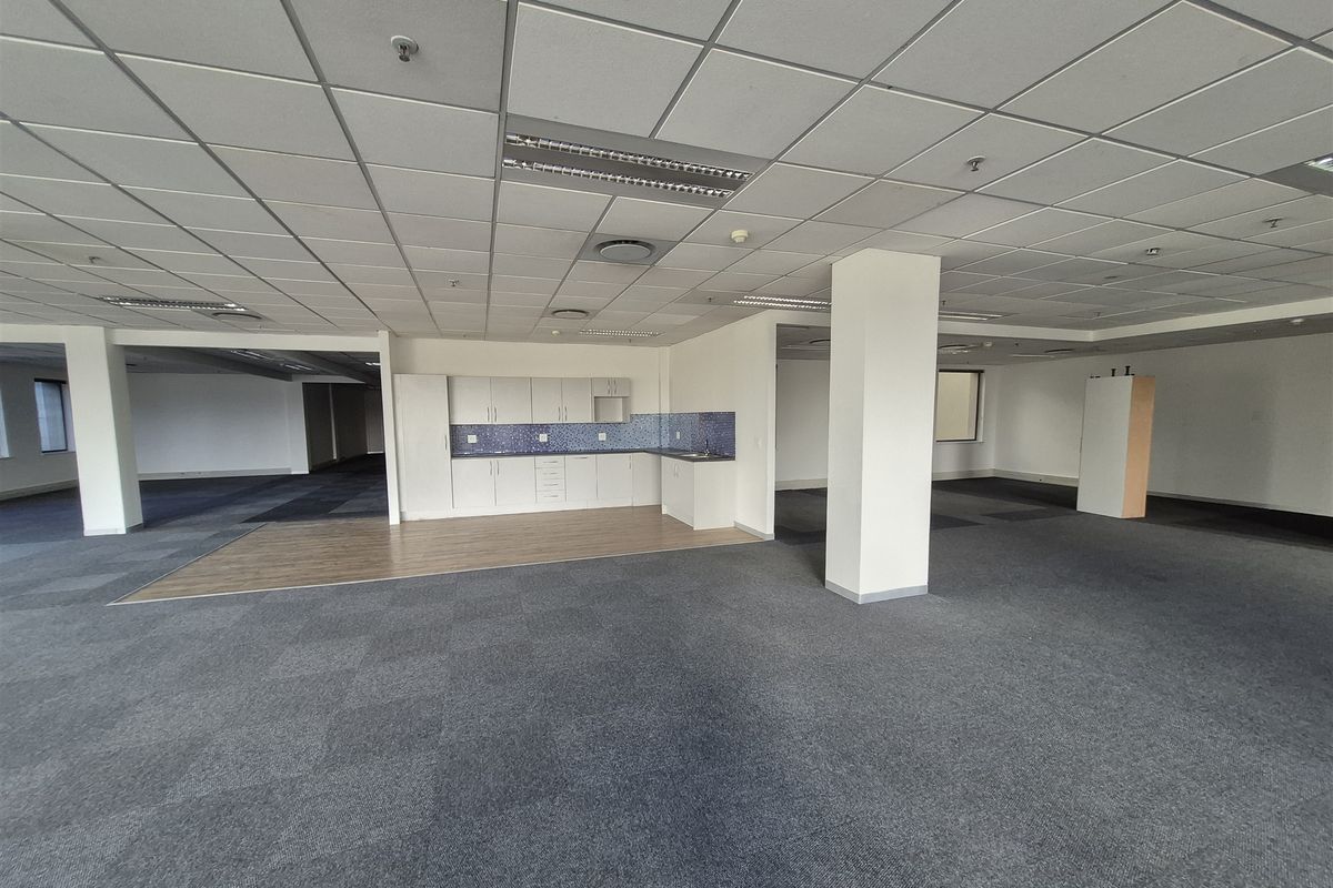 568.57 Office space to let in Rosebank - Photo 5