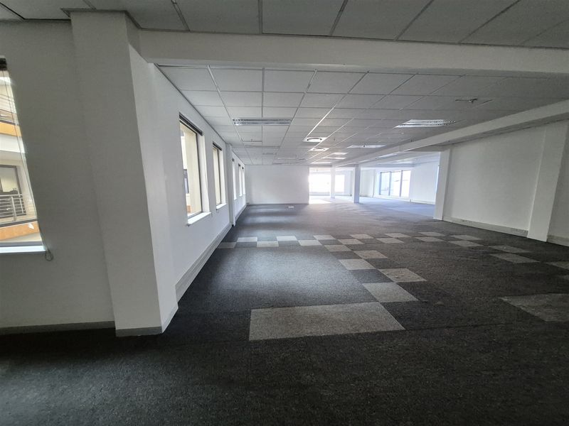 568.57 Office space to let in Rosebank - Photo 6