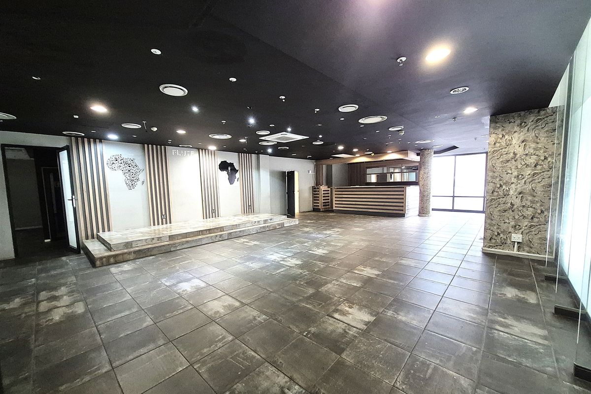 182.55m2 Office space to let in Rosebank - Photo 2