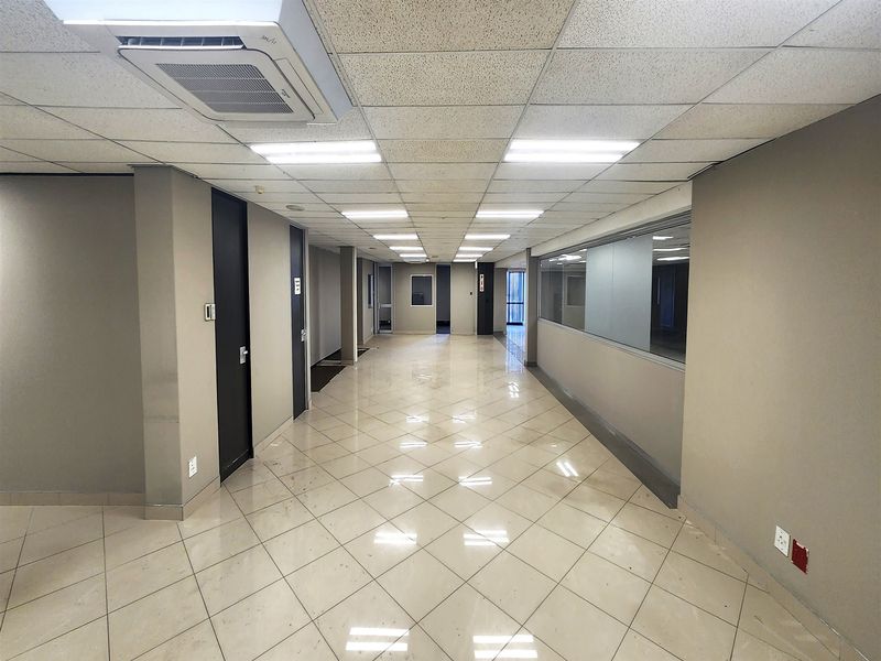 1730 Offices to let in Sandown, Sandton - Photo 10