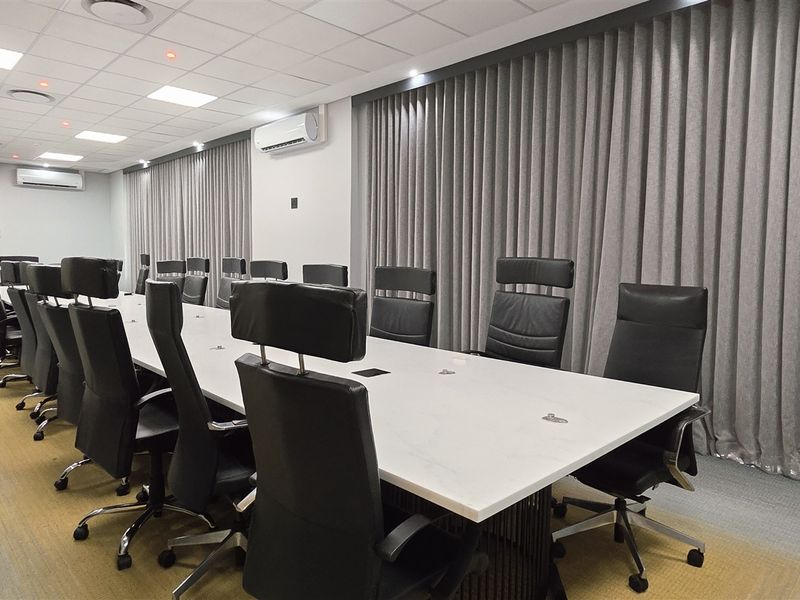 Refurbished. Remarkable- Ready for Your Business - Photo 6