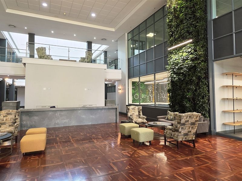 Refurbished. Remarkable- Ready for Your Business - Photo 3