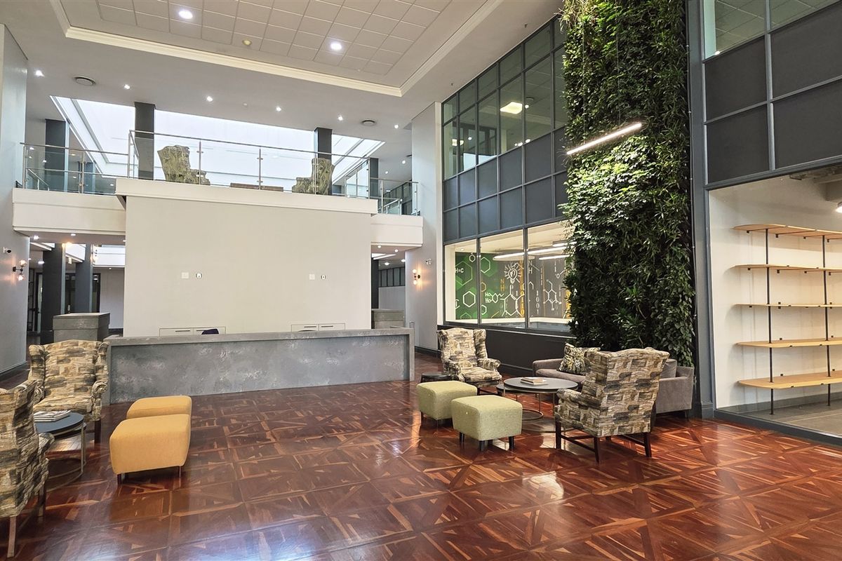 Refurbished. Remarkable- Ready for Your Business - Photo 3