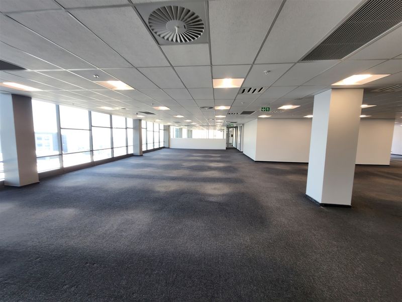978 Offices to let in Rosebank - Photo 2