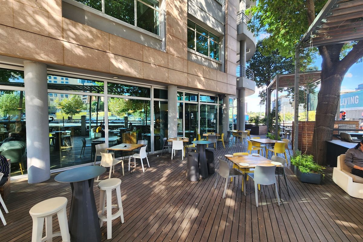 522m2 Office space to let in Sandton - Photo 2