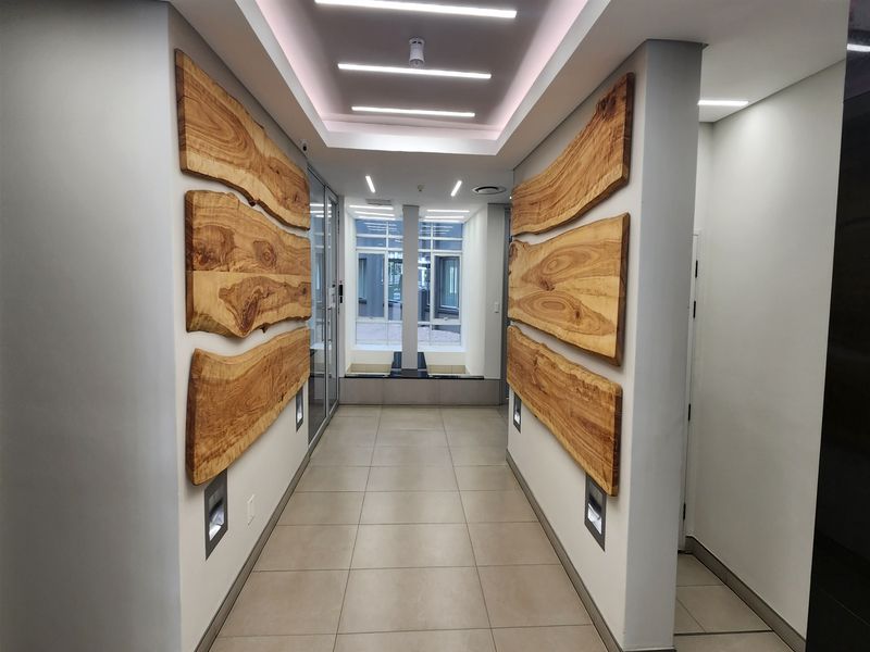 294,5sqm Offices to let in Sandown, Sandton - Photo 2