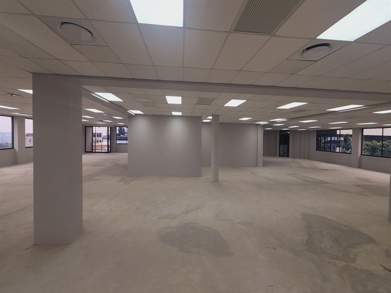 1066sqm Office space to let in Sandown, Sandton - Photo 3