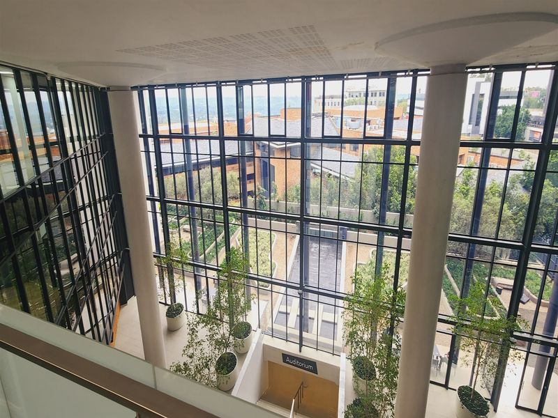 1066sqm Office space to let in Sandown, Sandton - Photo 2