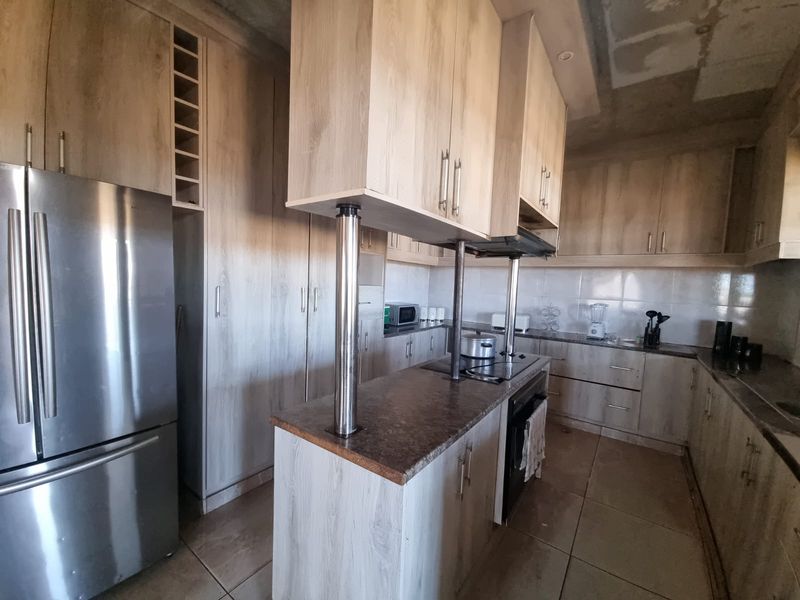 26.40HA FARM AT SHYLOCK IN THE MARKET-RUSTENBURG - Photo 2