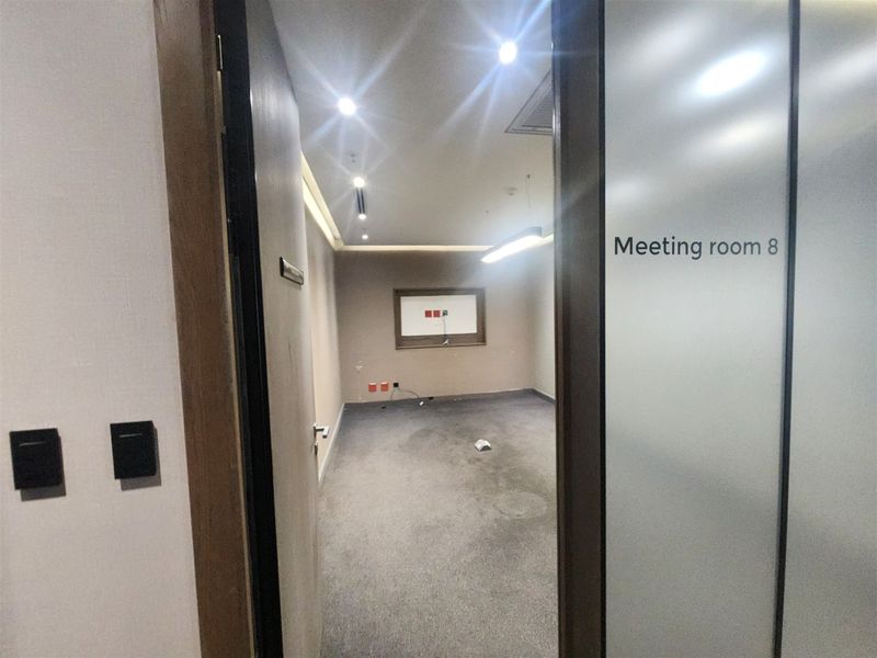 1097sqm Office space to let in Sandton - Photo 8