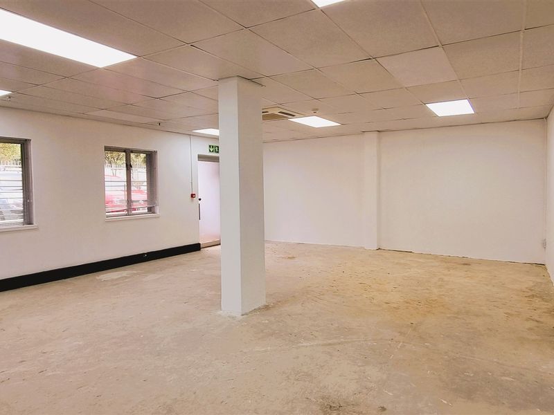 Office space to let in Bryanston Place - Photo 6