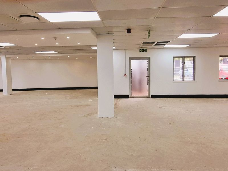 Office space to let in Bryanston Place - Photo 4