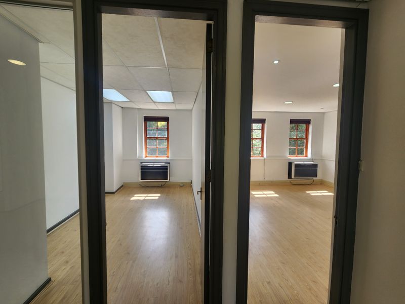 252.71sqm Office o Let in Chislehurston, Sandton - Photo 9