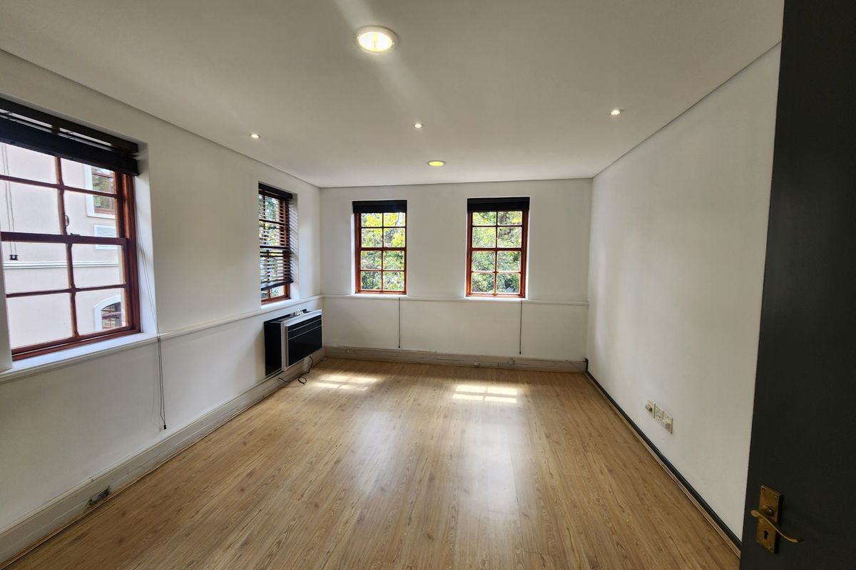 252.71sqm Office o Let in Chislehurston, Sandton - Photo 4